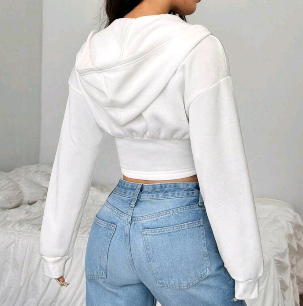 Zip-Up Plain Color Asymmetric Hem Short Hooded Sweatshirt - Picture 4 of 4